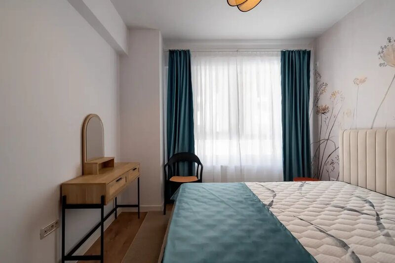 Nasaud 77, apartament 2 camere, mobilat cu designer, direct proprietar.